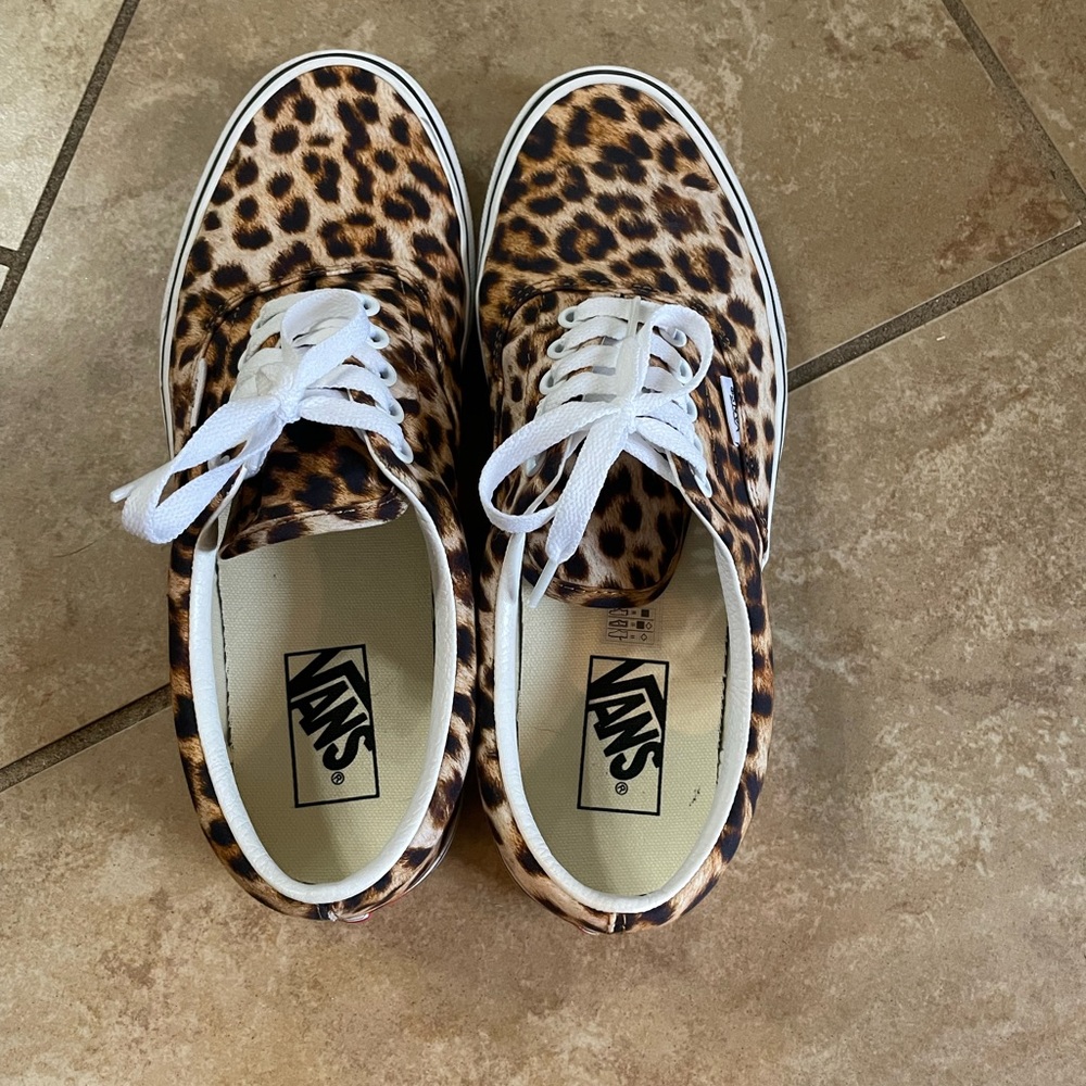 Vans 8.5 mens/10 womens leopard shoes. Worn twice.